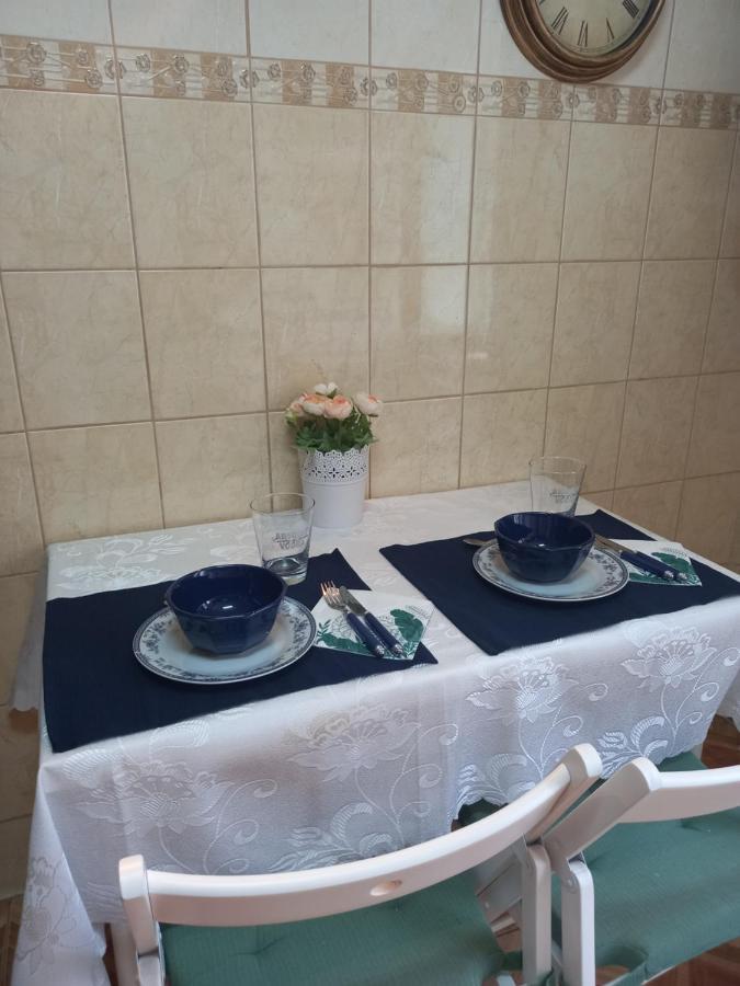 Blue Sky Apartment Плоєшті Екстер'єр фото